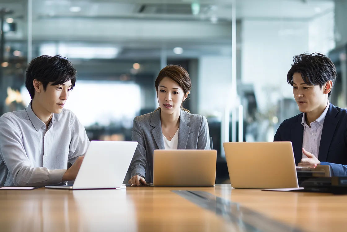 法人向けマーケティングPeacom（ピーコム）とは